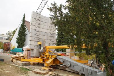 Baukran in Stuttgart Birkach nach Wartungarbeiten umgekippt